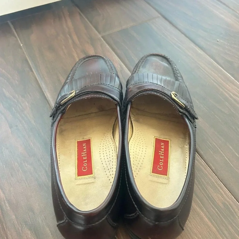 Cole Haan Men's brown leather loafers 9.5